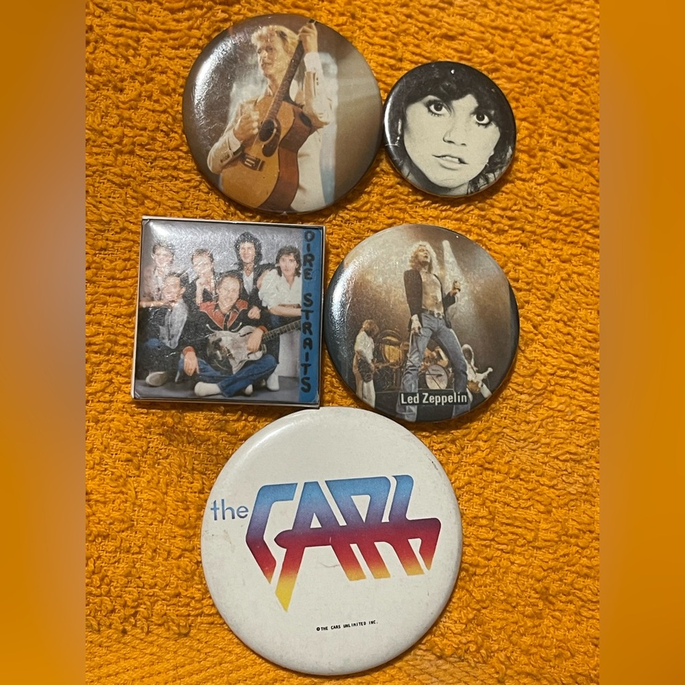 Lot of 5 rock pins 70s/80s Badges Led Zeppelin/CARS/Bowie/Ronstadt/dire straits…
